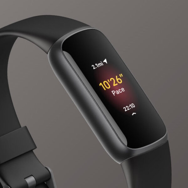 Fitbit Luxe